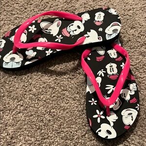 Black and Pink Minnie Mouse Flip Flops from Disney World gift shop